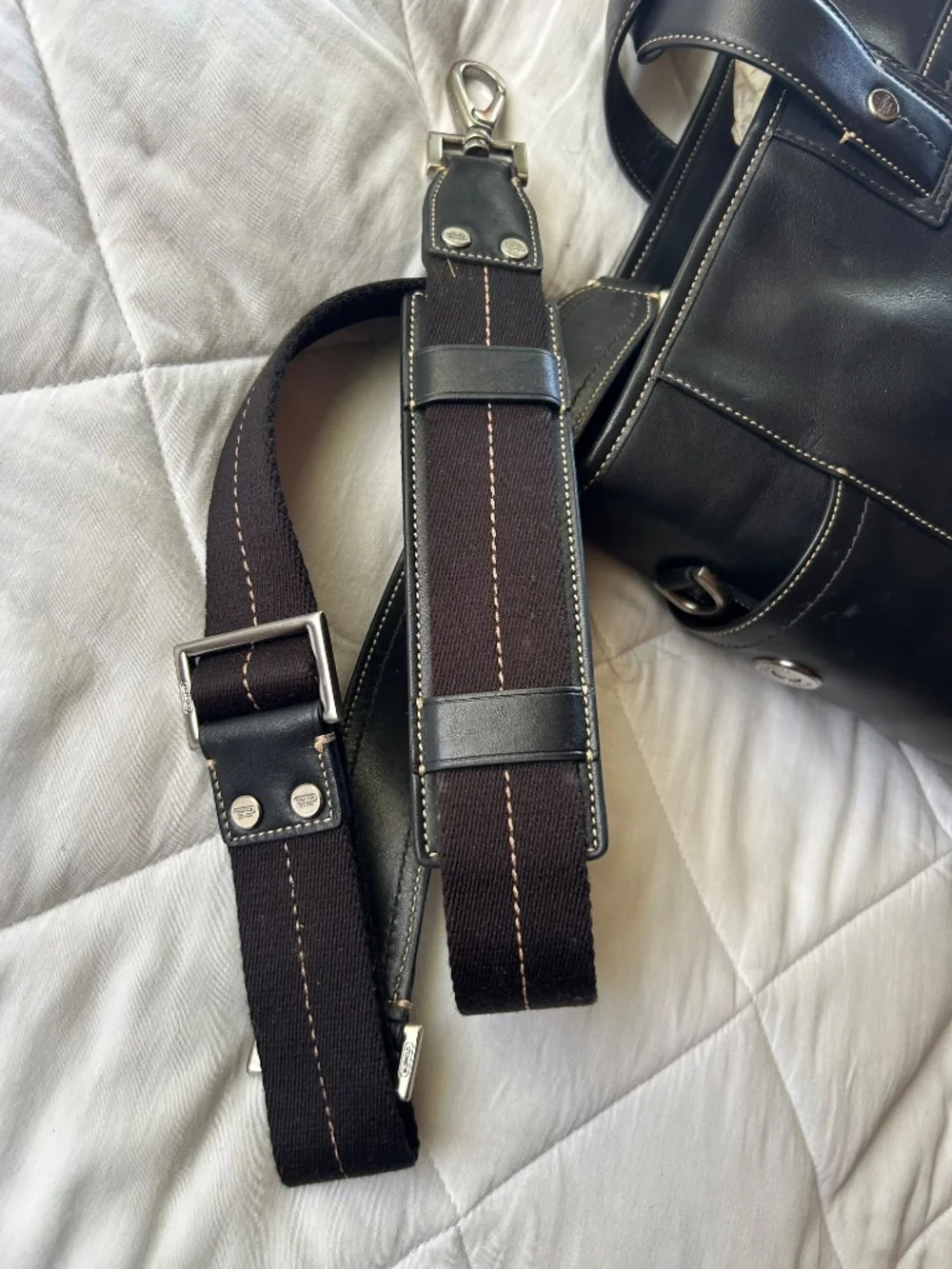 Coach Transatlantic Leather Business Tote (Model F70103)